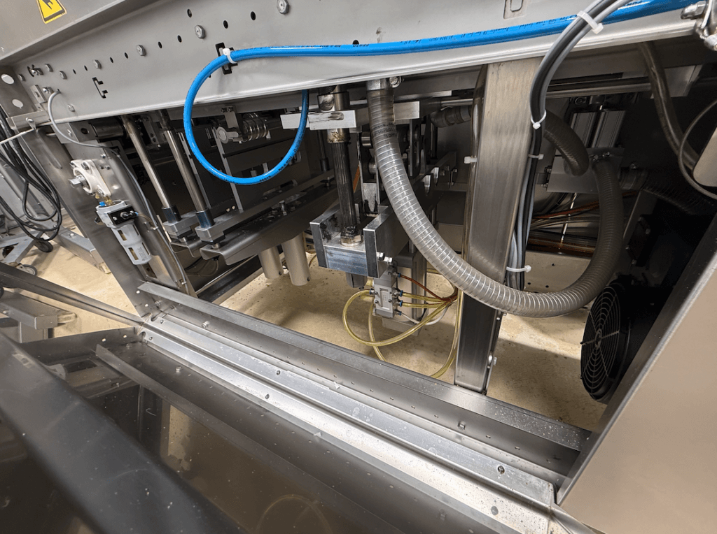 Variovac Optimus 25 Rollstock Packaging Machine - view 8